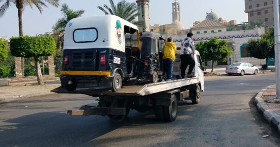 محافظة القاهرة تواصل حملاتها لضبط مركبات التوك توك والسكوتر المخالفة