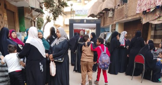 توافد كثيف لنساء الوراق اليوم الثانى لانتخابات مجلس النواب 
