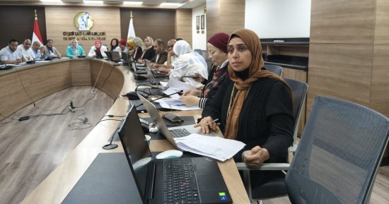 المجلس القومى للمرأة يتابع تصويت السيدات بكل المحافظات لتذليل العقبات