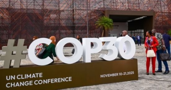الأمازون ترفع صوتها فى قمة COP30.. تضارب عالمى بين طموحات المناخ وضغوط لوبيات الوقود الأحفورى.. أوروبا تبحث عن دور قيادى وسط غياب القوى الكبرى واحتجاجات السكان الأصليين وحرب المعلومات المضللة