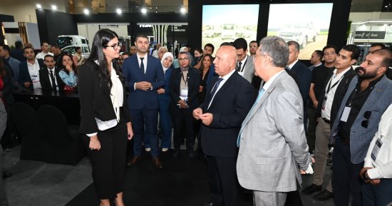 كامل الوزير: الموافقة على طلب شركة جريش لإقامة توسعات بمساحة 12 ألف متر لمصنعها الحالي