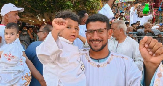 المئات يحتفلون بالمولد السنوي في دير مارجرجس بالأقصر