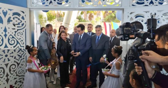 وزير الثقافة ومحافظ الإسكندرية يفتتحان فرع أكاديمية الفنون بعد التطوير