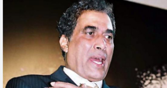 ذكرى ميلاد أحمد زكى الـ79.. رحلته من "حمادة ومها" إلى أسطورة الشاشة