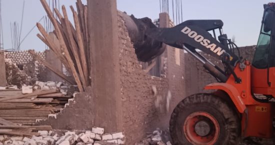 محافظ الإسكندرية يشدد على رؤساء الأحياء بالتعامل الحاسم مع أى بناء مخالف