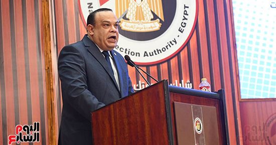 المصريون ينتهون من التصويت بالمرحلة الثانية من انتخابات مجلس النواب.. والهيئة الوطنية تبدأ تسلم نتائج المحافظات وضم أصوات المصريين بالخارج وإعلان النتيجة 2 ديسمبر.. الهيئة: لن نسمح بأى تجاوز ونتصدى لأى مخالفة