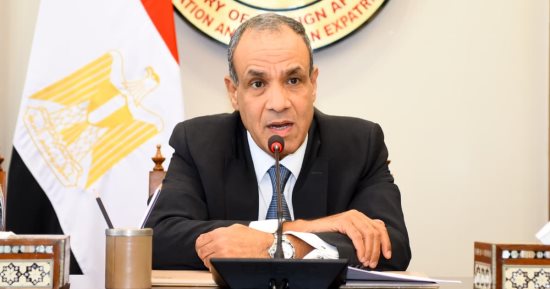 وزير الخارجية يؤكد تطلع مصر إلى تعزيز العلاقات الاقتصادية والتجارية مع كندا