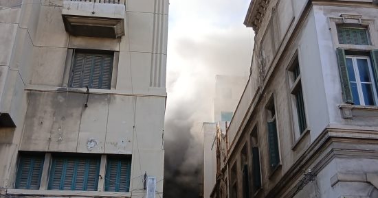 إخماد حريق داخل شقة سكنية فى الهرم دون إصابات