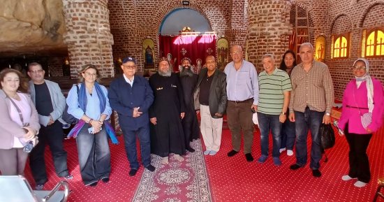 وفد من مكتبة الإسكندرية يزور أديرة الفيوم لدورها الريادى فى حفظ التراث القبطى
