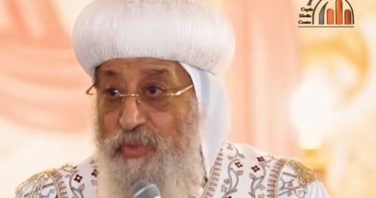 عام من العناية الأبوية.. البابا تواضروس الثاني يكرس جهوده لدعم الكلية الإكليريكية في ذكرى جلوسه