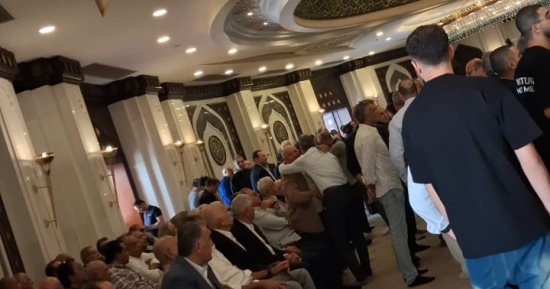 وصول جثمان والدة وزير التموين إلى مسجد الشرطة بالتجمع الأول للصلاة عليها