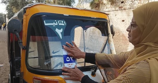 مواطنون يطالبون بتسعيرة موحدة للتوك توك.. ومراكز بالجيزة تبدأ التطبيق