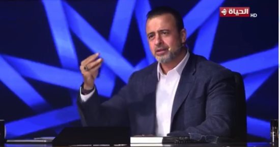 مصطفى حسنى معلقا على صوت المتسابق رضا محمد: الله جميل يحب الجمال