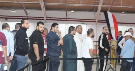 سفير مصر بالكويت: العملية الانتخابية تجرى بسلاسة منذ بدء التصويت