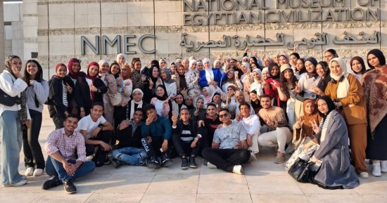 جامعة حلوان التكنولوجية الدولية تنظم زيارة علمية للمتحف القومى للحضارة المصرية