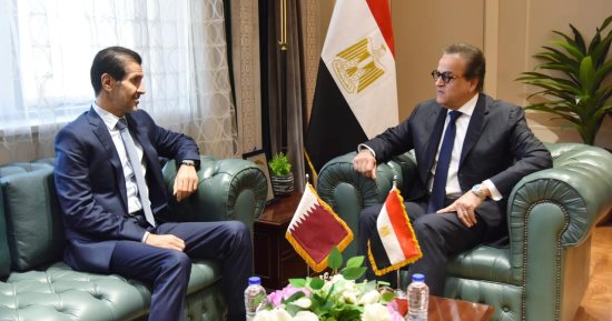 وزير الصحة يستقبل سفير قطر لبحث تعزيز التعاون الصحي المشترك