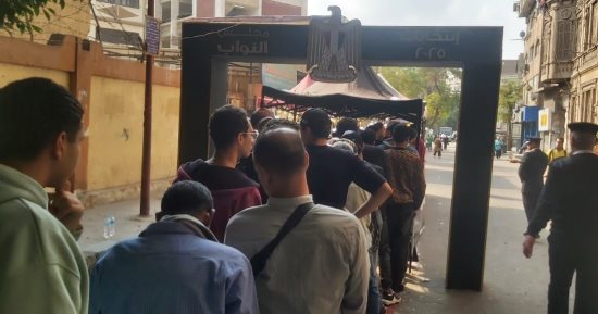 بعد إدلاءه بصوته.. أمين سر دفاع الشيوخ يدعو المصريين للمشاركة بانتخابات النواب