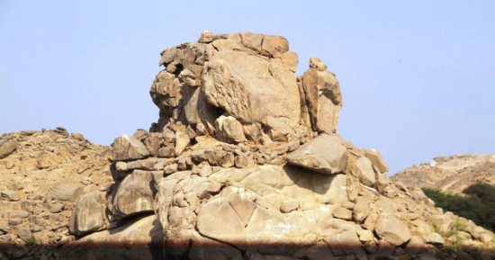 صخور أسوان.. مناظر ولا فى الخيال وسط نهر النيل.. صور