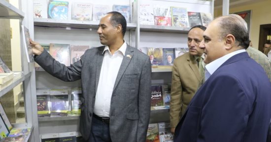 هيئة الكتاب تفتتح منفذ بيع جديدا بالعريش لتعزيز الحراك الثقافى فى شمال سيناء