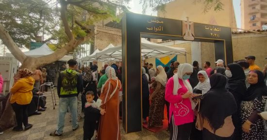 بدء التصويت فى لجان السيدة زينب بانتخابات مجلس النواب 2025