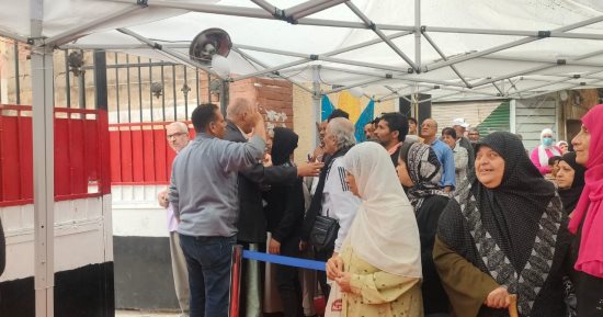 طوابير أمام لجان انتخابات مجلس النواب فى السيدة زينب