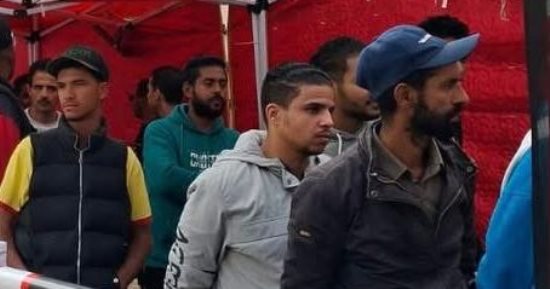 حضور شبابى أمام لجان حدائق القبة لإدلاء بأصواتهم بانتخابات النواب.. صور