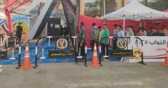 التنسيقية ترصد: توافد الناخبين على اللجان بحى الأربعين للتصويت فى انتخابات النواب