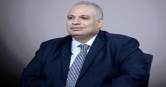 خبير اقتصادى: هدنة واشنطن نقطة تحول واستقرار لسعر الذهب والدولار والطاقة
