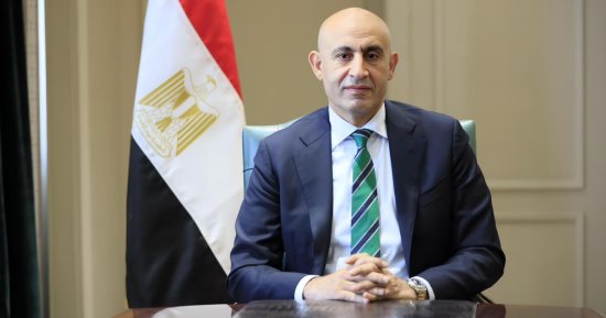 وزير التعليم يصدر قرارا بشأن إعادة نظام الدراسة والامتحانات بمدارس المتفوقين