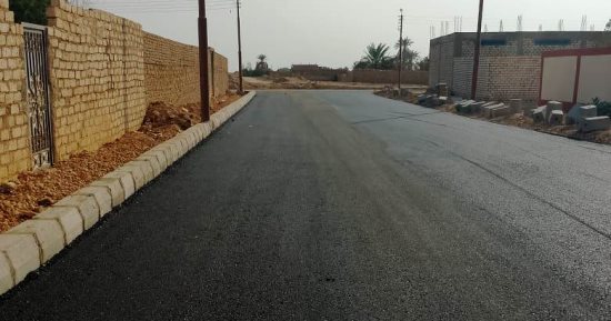 رصف طرق رئيسية بمركز نصر النوبة بأسوان بتكلفة 23 مليون جنيه