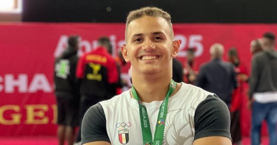 مصطفى الغباشى يتأهل لربع نهائي بطولة العالم للكاراتيه