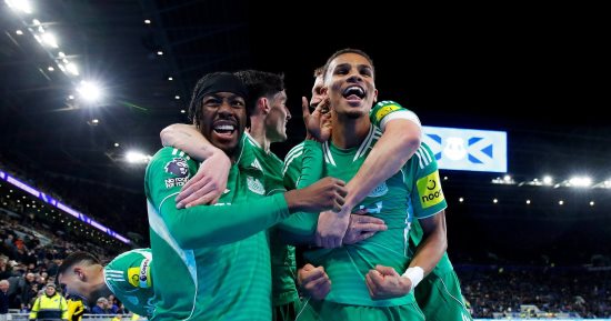 نيوكاسل يونايتد ضد إيندهوفن.. التشكيل الرسمي لمواجهة دوري أبطال أوروبا