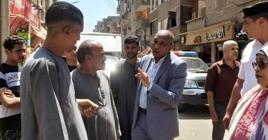 ضبط ومصادرة 127 من الإشغالات فى حملة لشرطة المرافق بحى غرب سوهاج