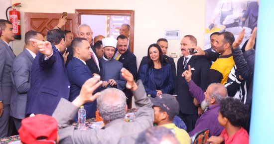 وزراء التضامن والأوقاف والتنمية المحلية يتفقدون مطبخ المحروسة للإطعام بطنطا