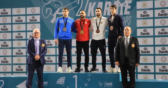  الكاراتيه يصدر بيانا بعد تهنئة الرئيس لمنتخب بطولة العالم 