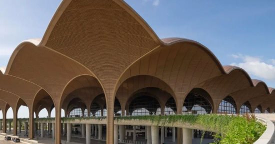 مطار بنوم بنه الجديد يجسد الهوية الكمبودية بتصميم معمارى مستوحى من الطبيعة