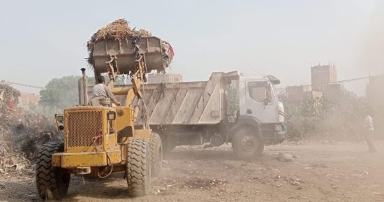 الجيزة: رفع 600 طن مخلفات بشارع عثمان محرم وحملات نظافة بشارع العروبة