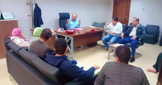 وكيل صحة الوادى الجديد يترأس اجتماع تفعيل تقييم المنشآت التعليمية بالمحافظة