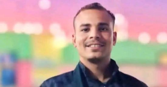 تشييع جثمان معاون الشرطة الشهيد محمود البدري بمسقط رأسه في أخميم.. صور