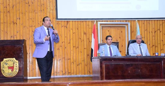 انطلاق برنامج القيادات الطلابية بجامعة سوهاج بالتعاون مع وزارة الشباب