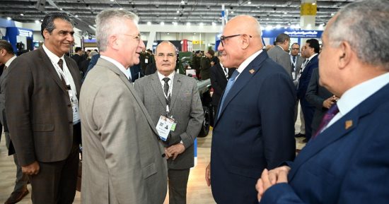 من الروبوتات للطائرات.. الصناعة المصرية تدخل عصر الأنظمة غير المأهولة بقيادة الهيئة العربية للتصنيع.. مختار عبداللطيف: مصر تعيد رسم خريطة الصناعة الدفاعية.. شراكاتEDEX ليست بروتوكولات بل تصنيع ونقل الإنتاج لمصر