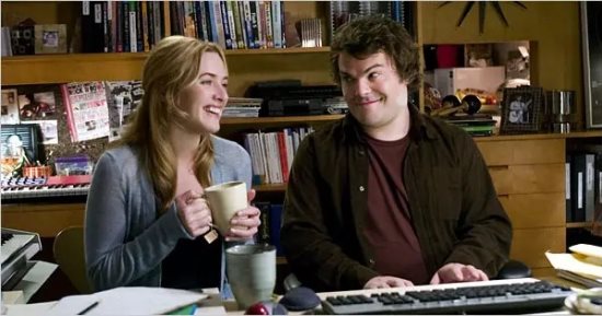 كيت وينسليت: فيلم الكريسماس المفضل لدى المعجبين ليس تايتانيك