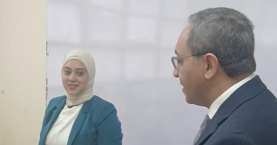 محافظ قنا يتفقد لجان انتخابات مجلس النواب في يومها الأول.. فيديو