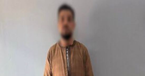 الداخلية تضبط شخصا يوزع أموالا بمحيط لجان فى جهينة سوهاج