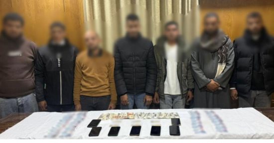 الداخلية تضبط 7 أشخاص لتجميعهم بطاقات الناخبين فى طما