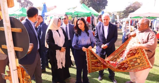 وزيرة التضامن تفتتح معرض للمنتجات اليدوية والحرفية بالجزيرة