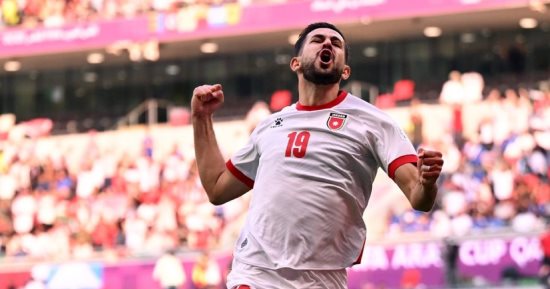 الأردن ضد الكويت.. النشامى يتأهل لربع نهائى كأس العرب.. فيديو