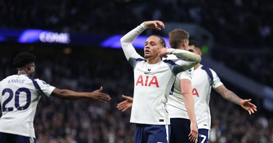 توتنهام يفوز على برينتفورد بثنائية فى الدورى الإنجليزى