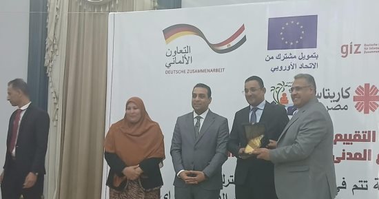نائب محافظ قنا يشهد التقييم النهائى لمشروع تمكين الشباب والمجتمع المدنى بقوص