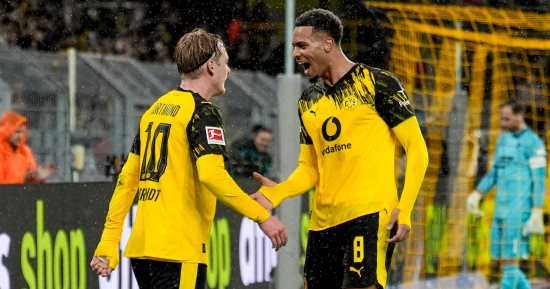 دورتموند يهزم هوفنهايم بثنائية ويلاحق البايرن على صدارة الدوري الألماني